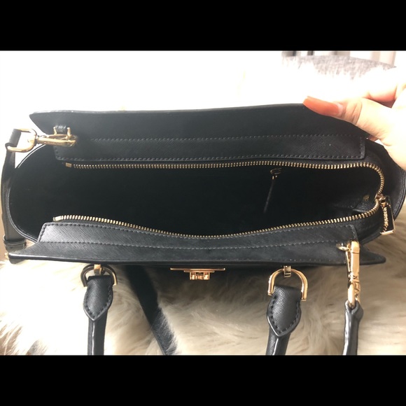 ❌SOLD❌Michael Kors purse - Picture 3 of 3